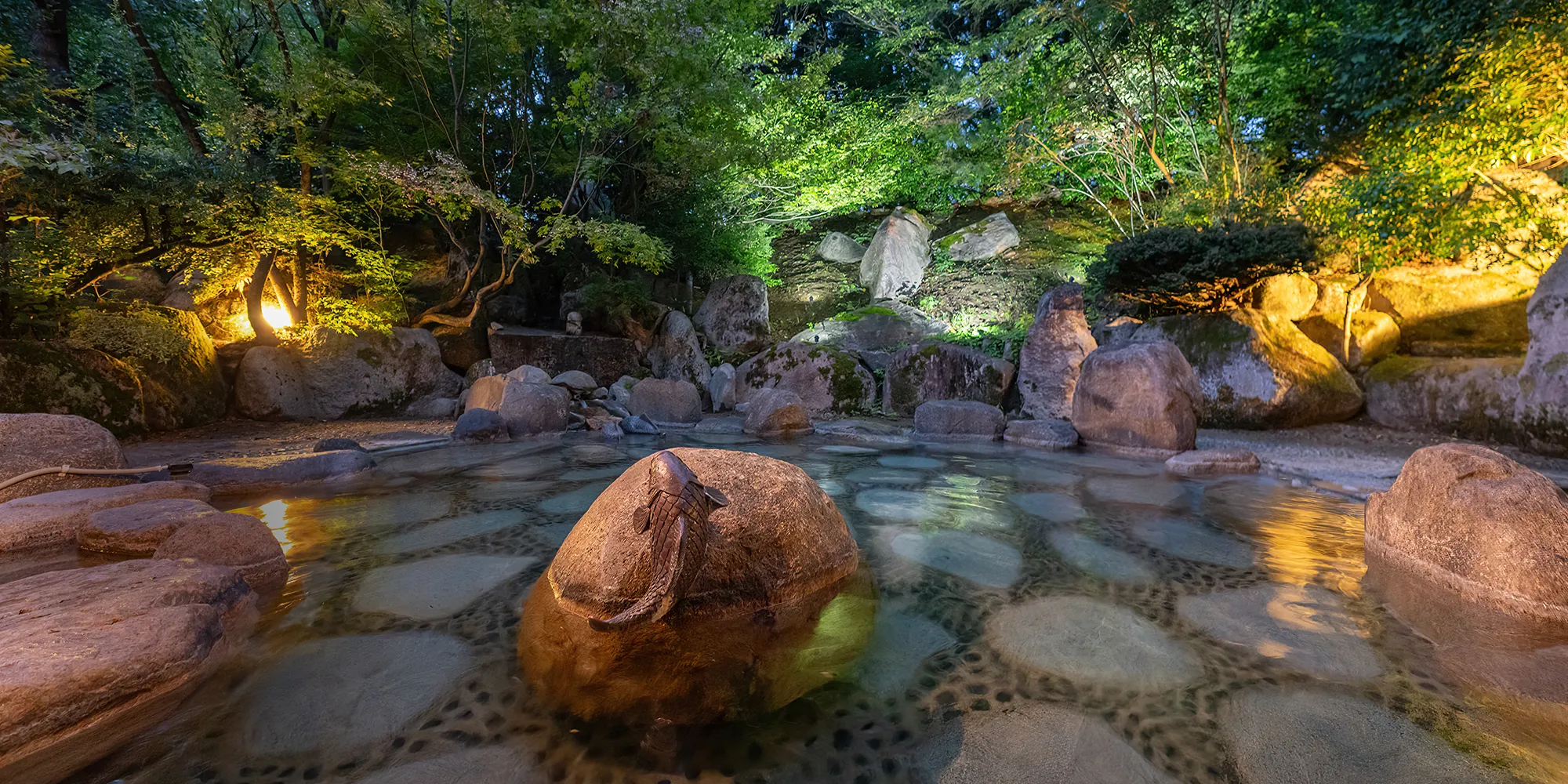 庭園大露天風呂