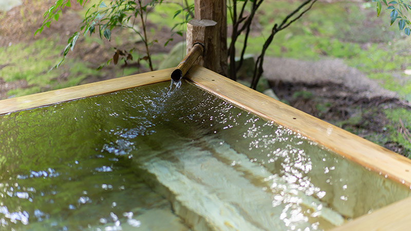 「木里の寝湯」