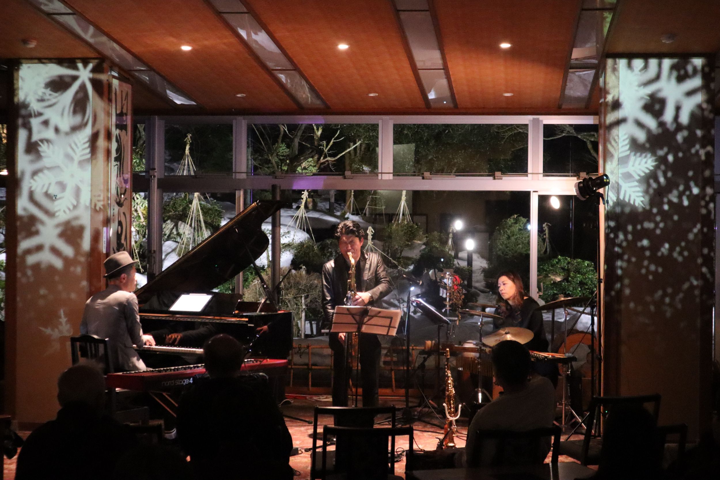 『銀雪の森ジャズライブ』を開催いたしました